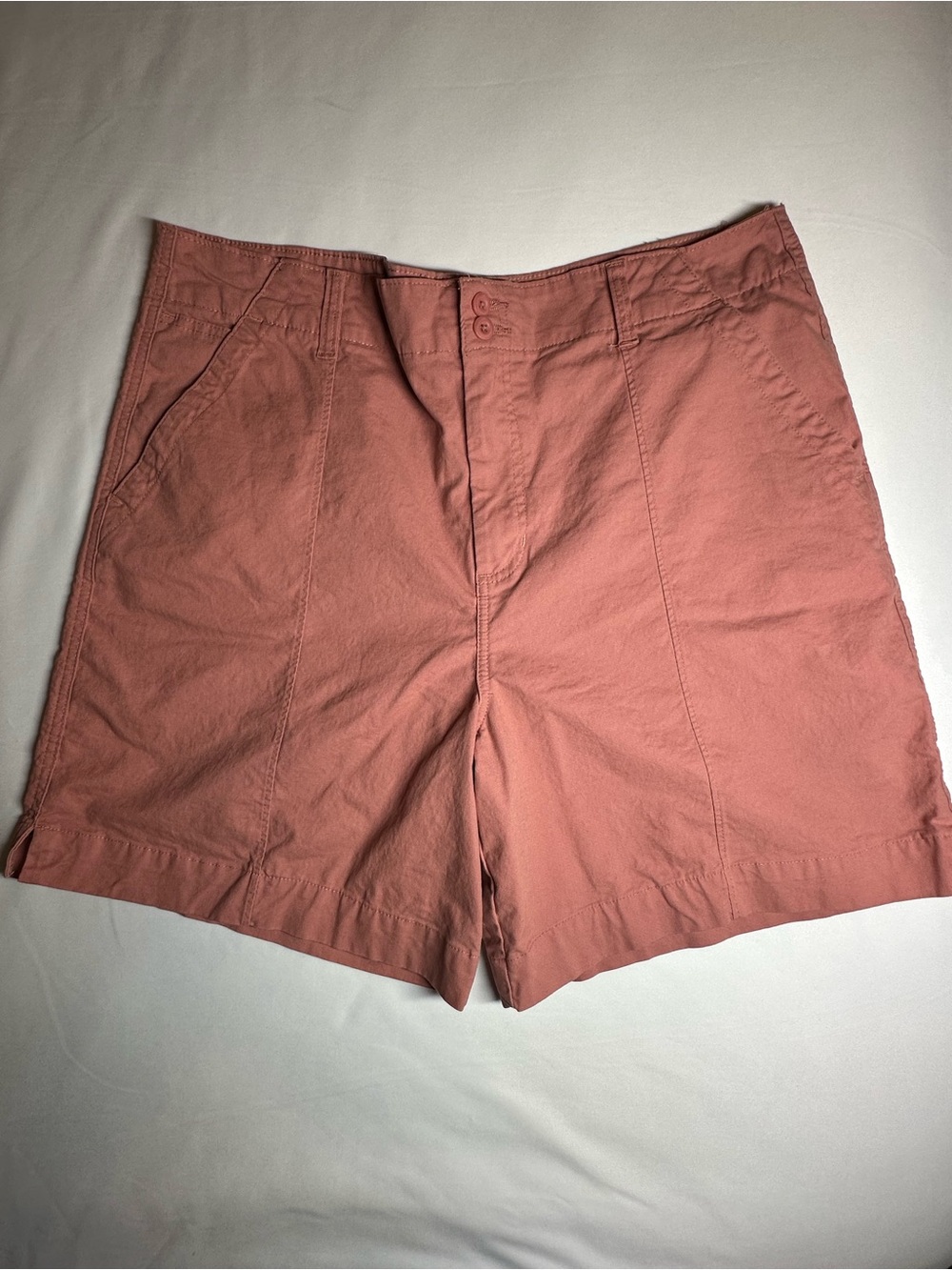 Lee Women's High Waist Shorts in Dusty Rose